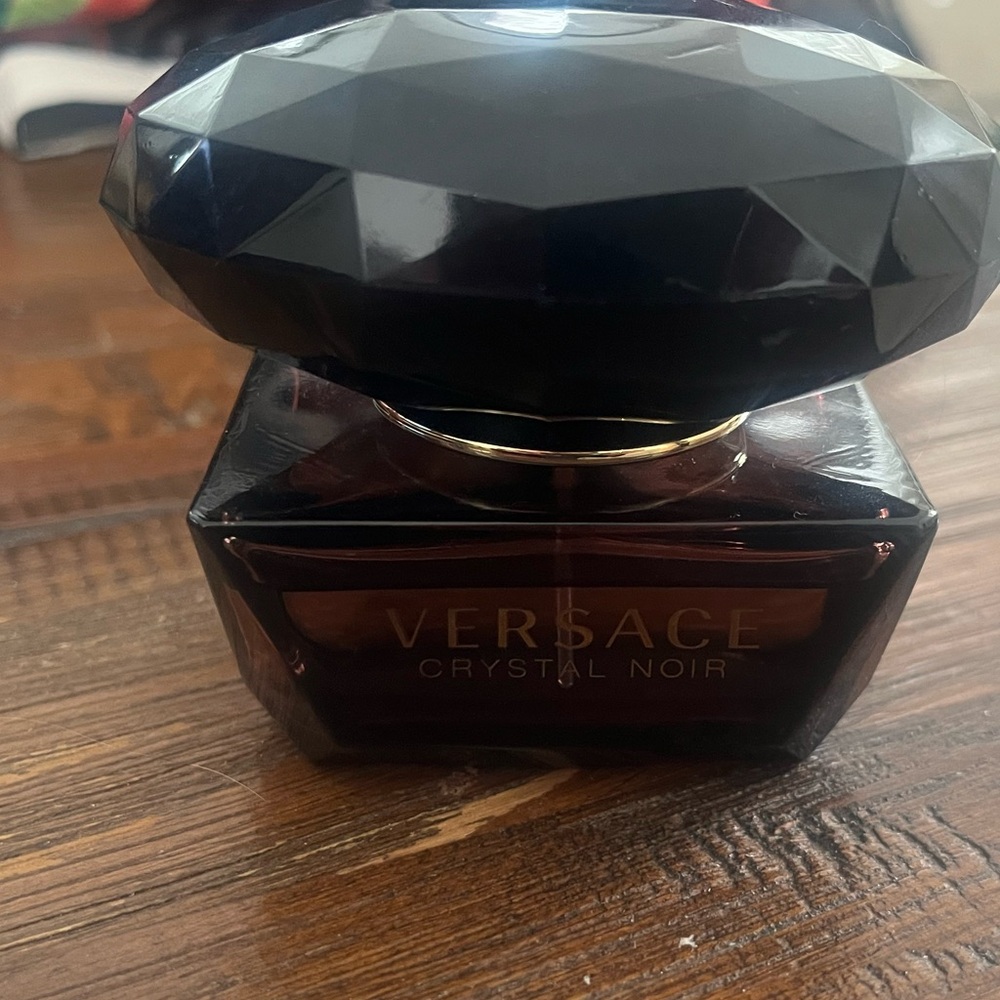 Versace Crystal Noir